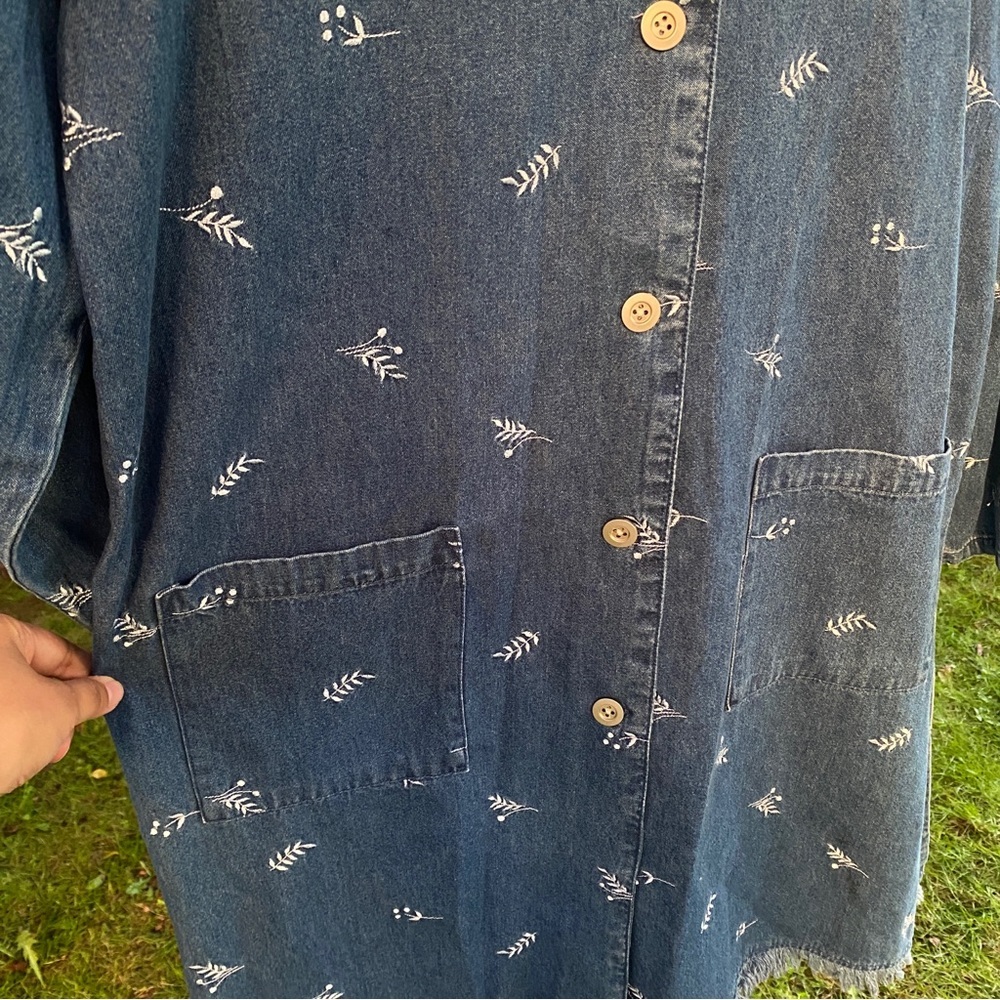 Denim & Co. Floral Embroidered Button-Front Denim Jumper Dress with Pockets - Picture 10 of 10
